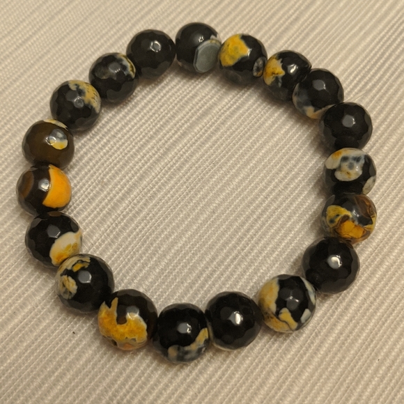 set of two bracelets - Picture 1 of 2